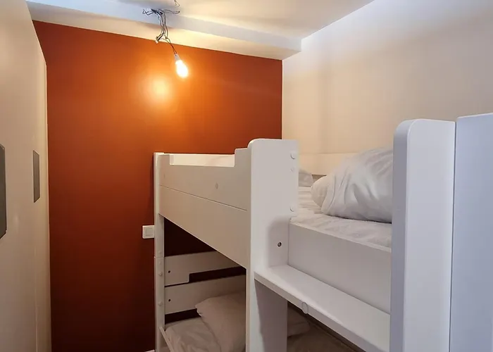 Renove Skis Aux Pieds - 4 Pers - Animaux Admis - Fr-1-181-2613 La Plagne